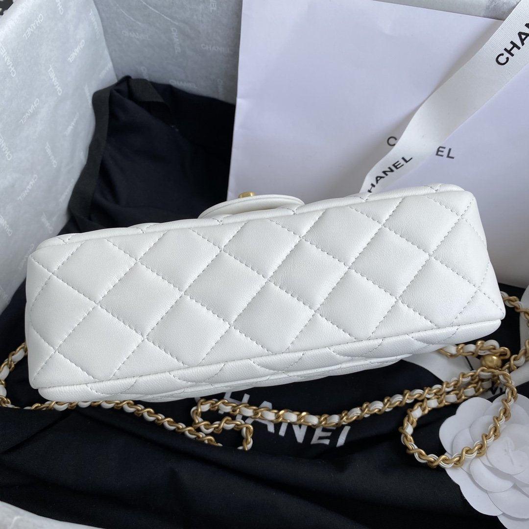 mini-flap-bag-6 Crossbody