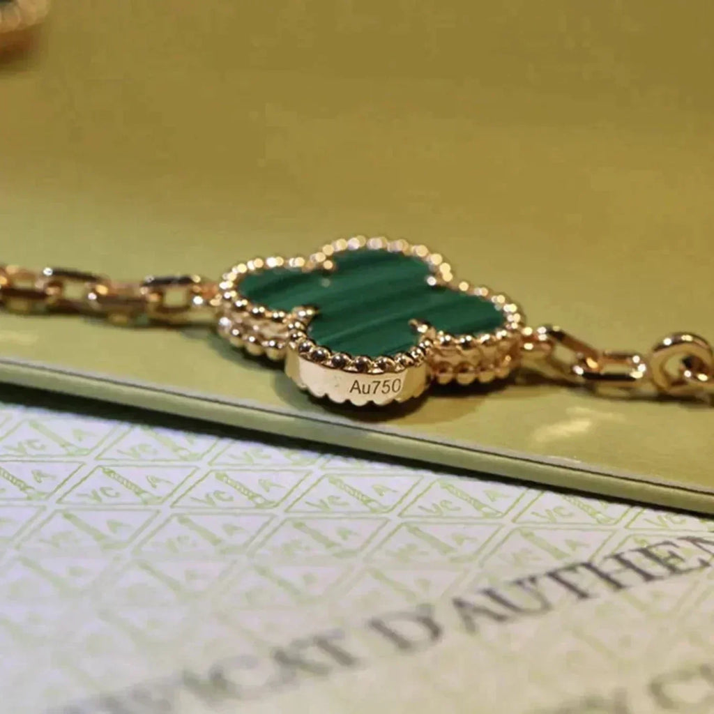VCA CLOVER 5 MOTIF MALACHITE BRACELET COLLECTION