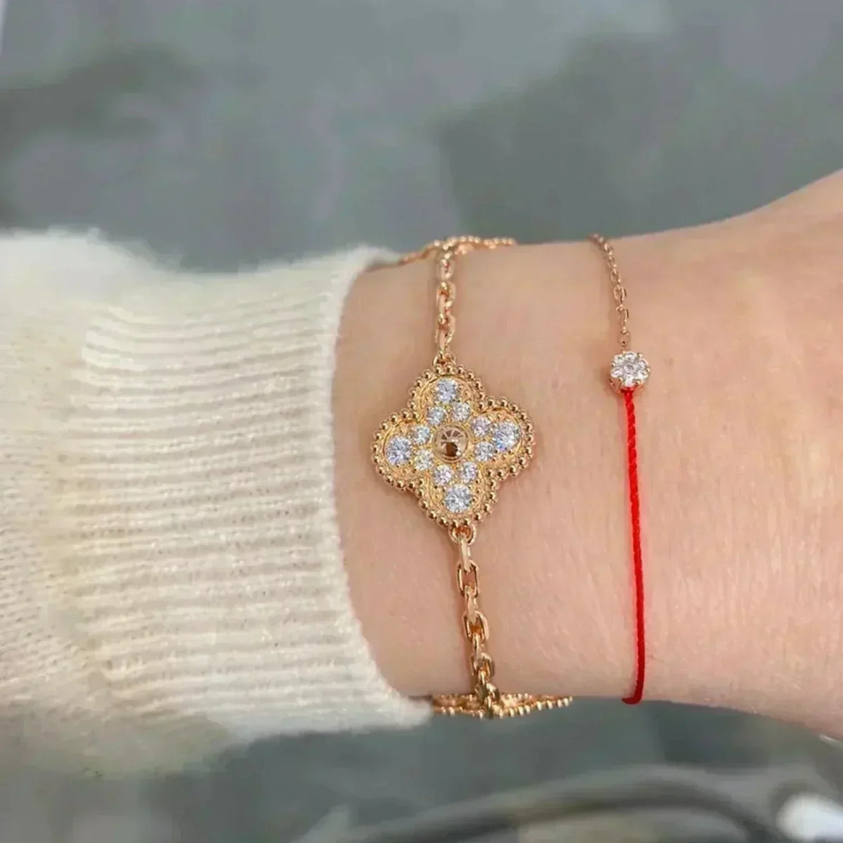 VCA CLOVER 5 MOTIF FULL DIAMOND BRACELET COLLECTION
