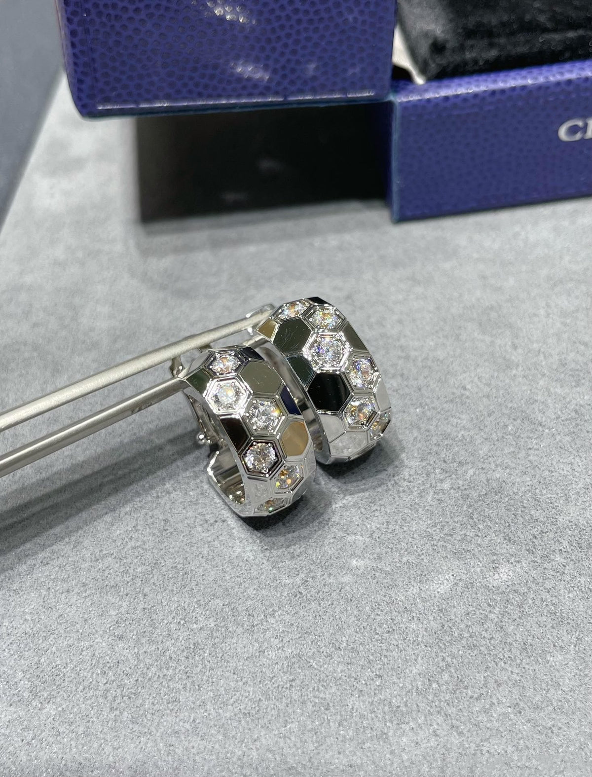 CHAUMET BEE LOVE DIAMOND HOOP EARRINGS