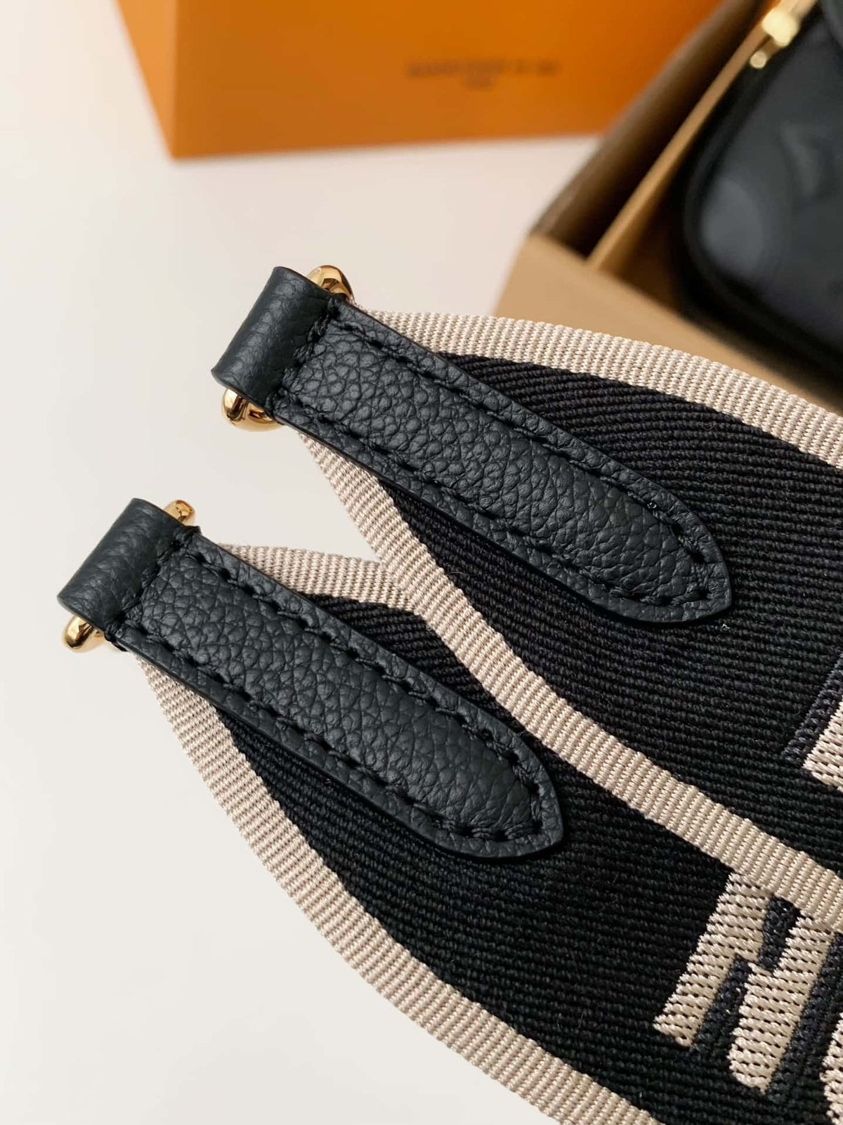 louis-vuitton-lv-diane-handbag Shoulder