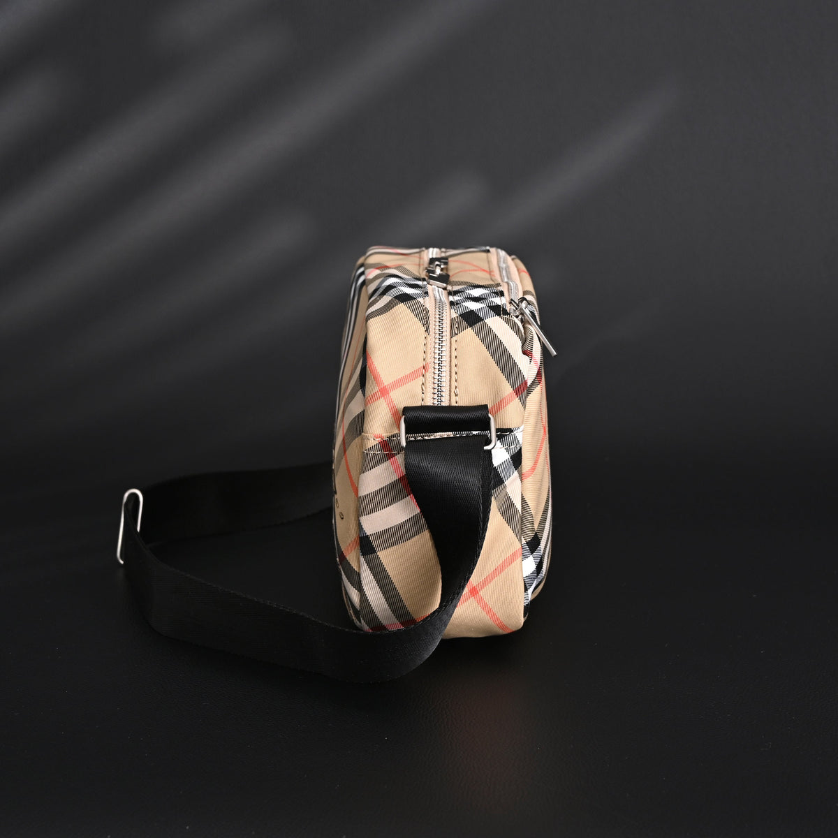 burberry-vintage-check-canvas-crossbody-messenger-bag Crossbody