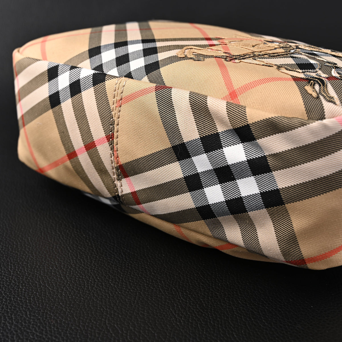 burberry-vintage-check-canvas-crossbody-messenger-bag Crossbody