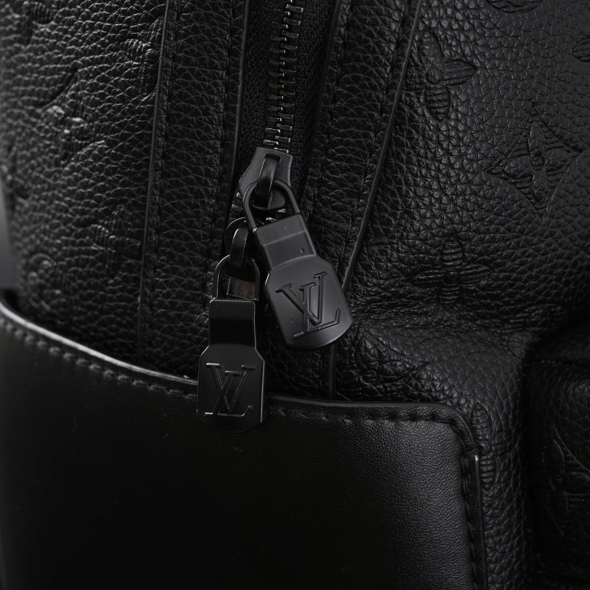 louis-vuitton-christopher-pm-backpack-monogram-eclipse ohter