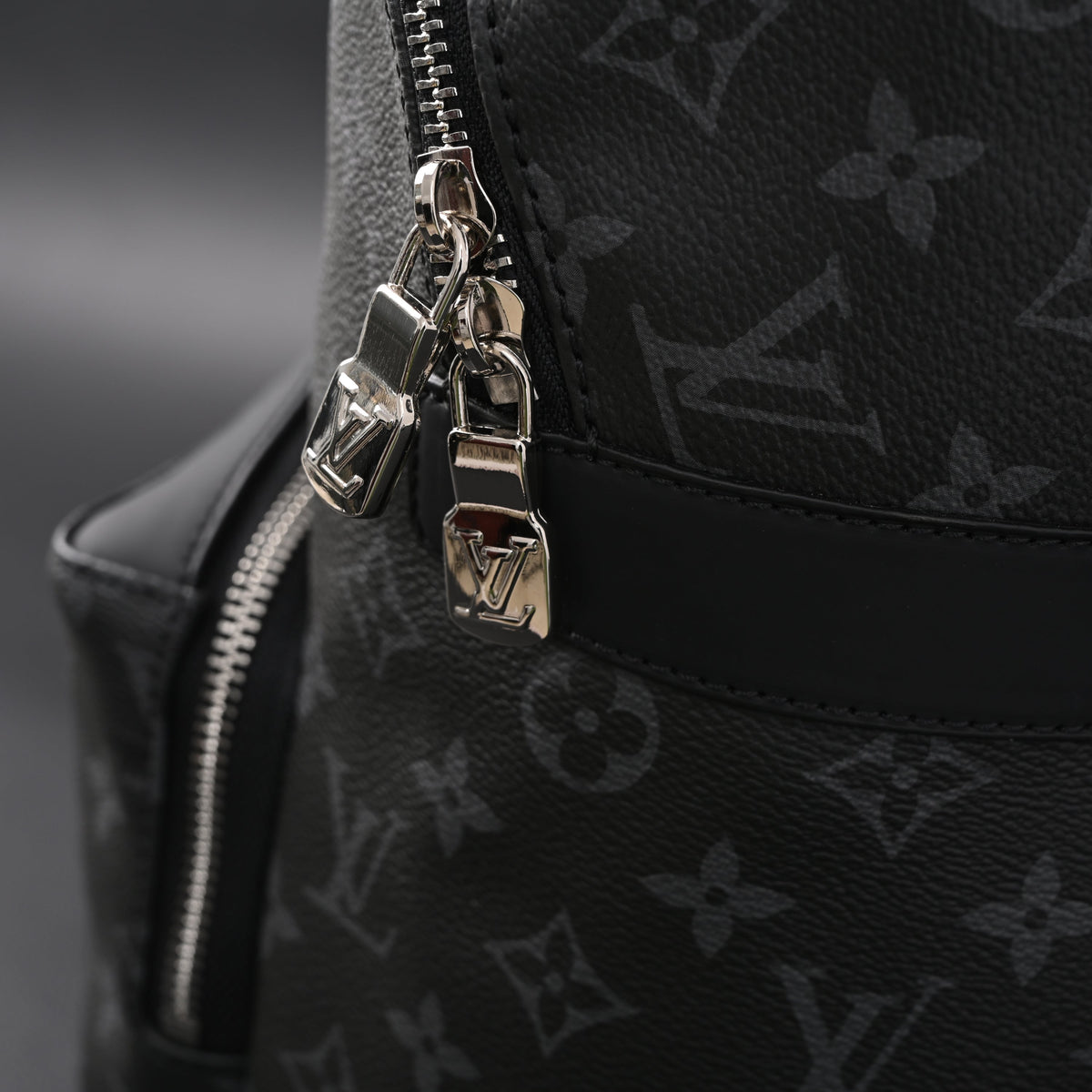 louis-vuitton-christopher-pm-backpack-monogram-eclipse-canvas ohter