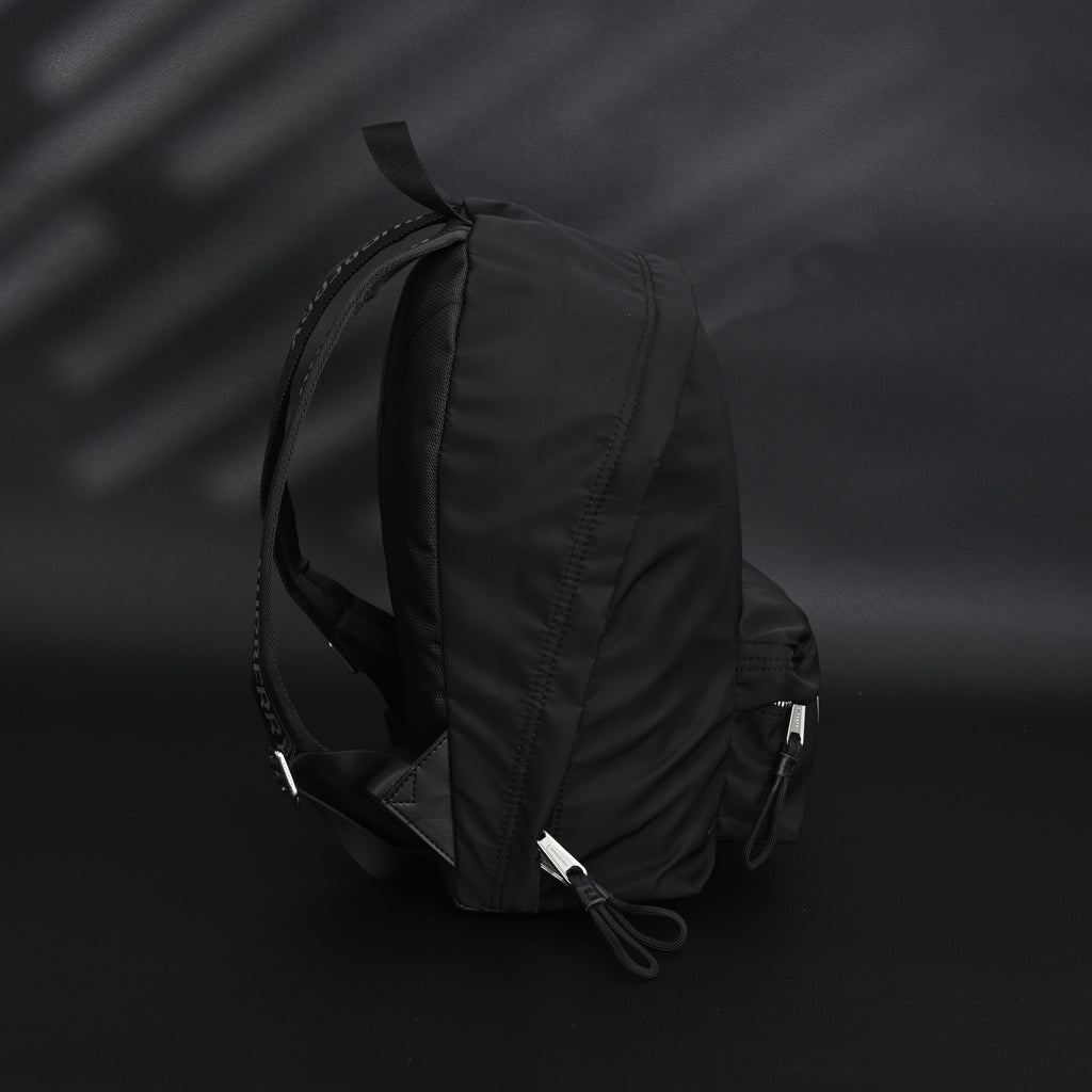 burberry-london-england-logo-nylon-backpack ohter