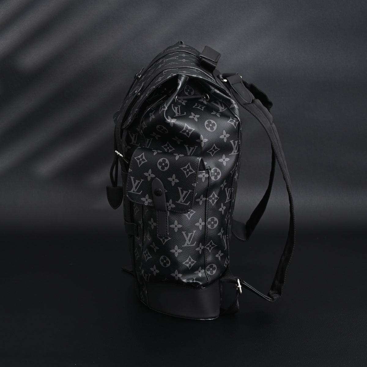 louis-vuitton-christopher-pm-monogram-eclipse-backpack ohter