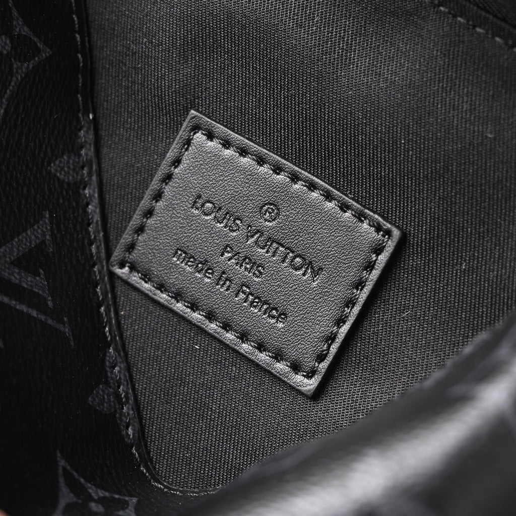 louis-vuitton-soft-trunk-messenger-monogram-eclipse-canvas-with-silver-chain Crossbody
