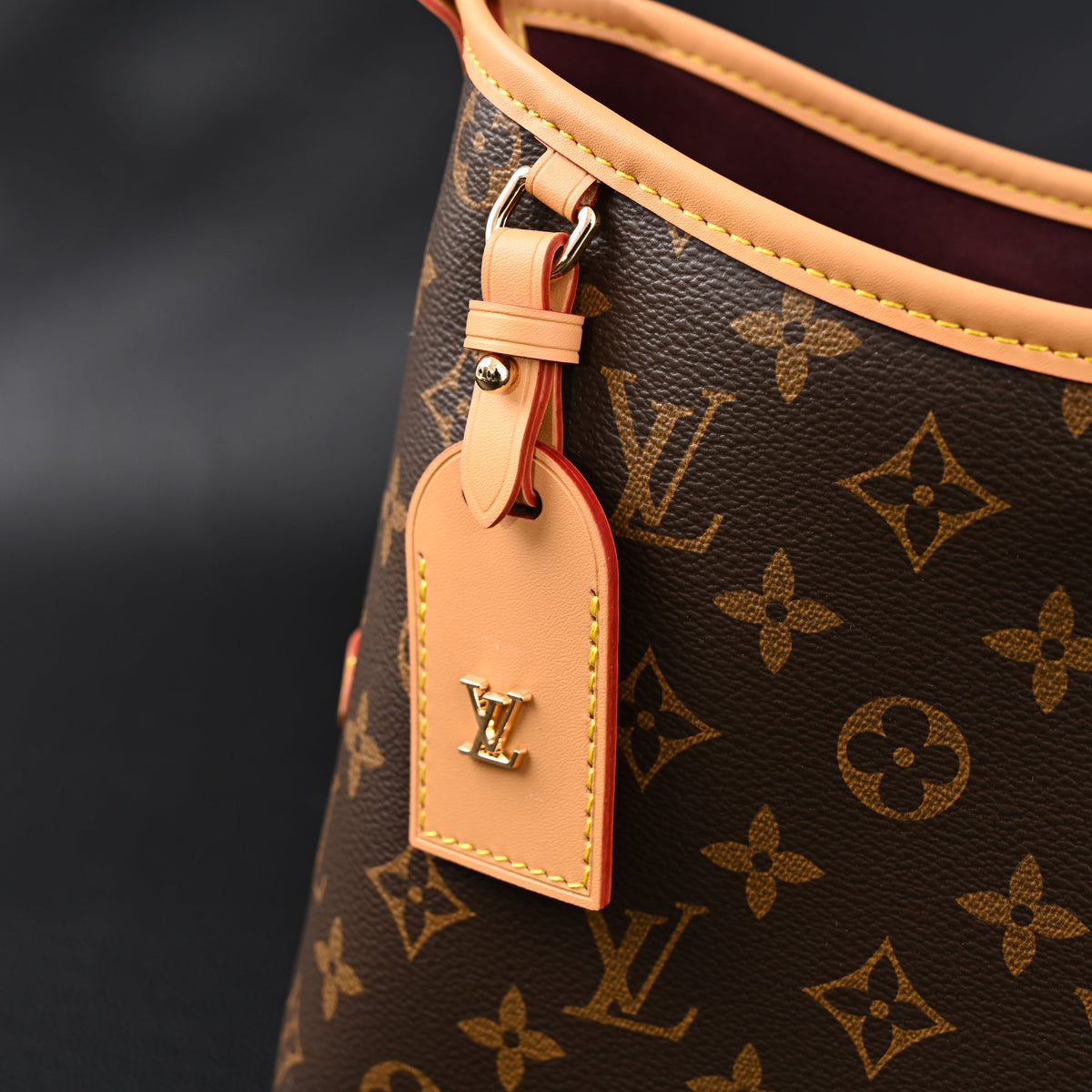 louis-vuitton-neo-noe-bucket-bag-monogram-canvas-with-bordeaux-interior Tote