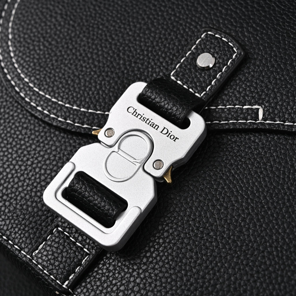 dior-saddle-crossbody-bag-black-grained-calfskin-with-silver-tone-hardware Crossbody