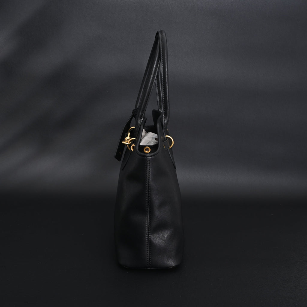 miu-miu-leather-tote-bag-classic-black Tote