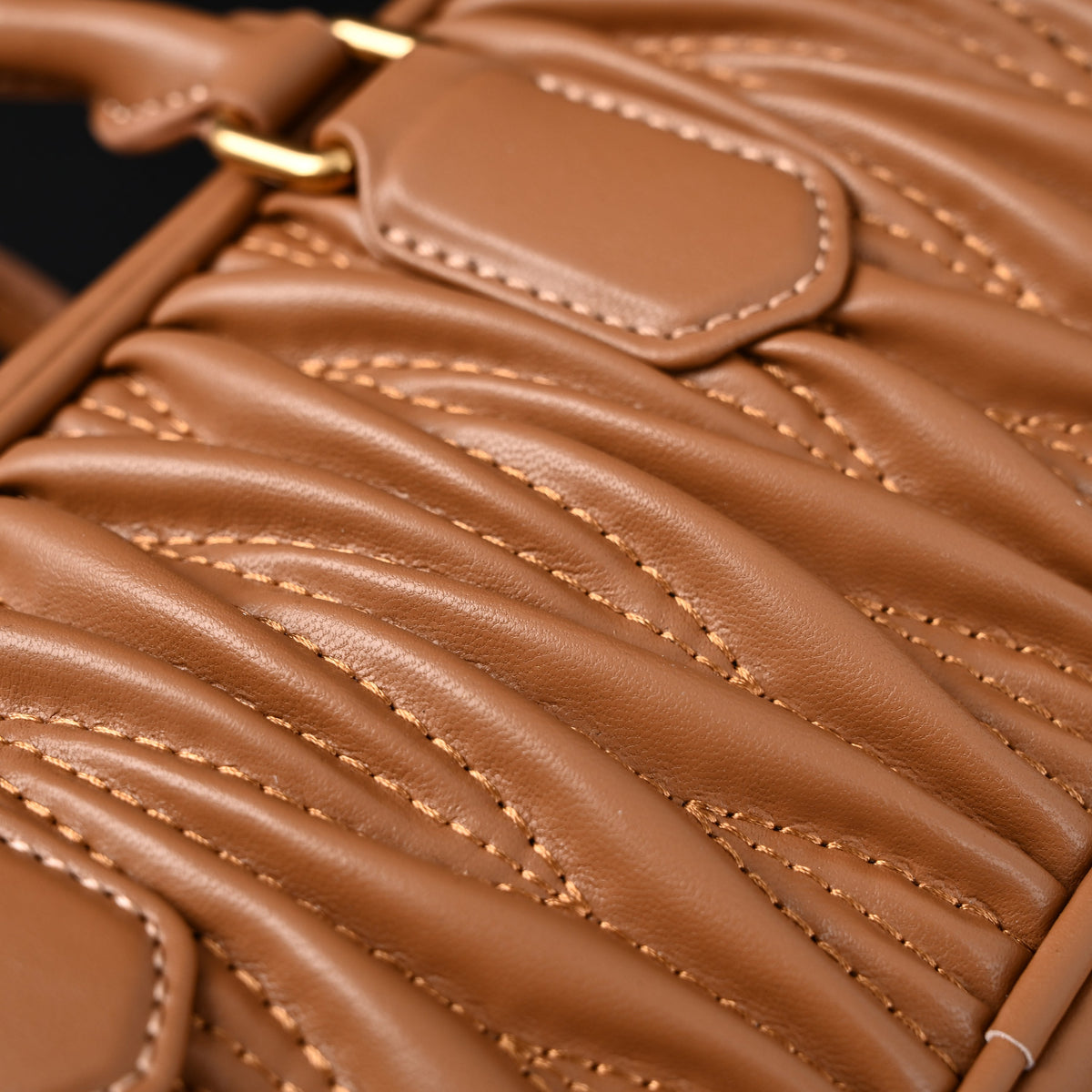 miu-miu-matelasse-leather-top-handle-bag-caramel-brown Handle