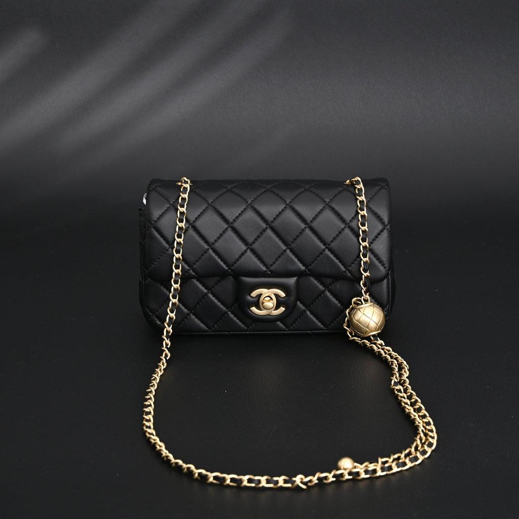 chanel-classic-flap-mini-bag-black-quilted-lambskin-with-gold-tone-hardware Crossbody