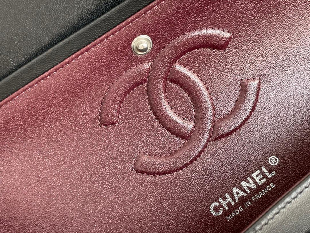 chanel-timeless-classic-flap-bag-lambskin Crossbody