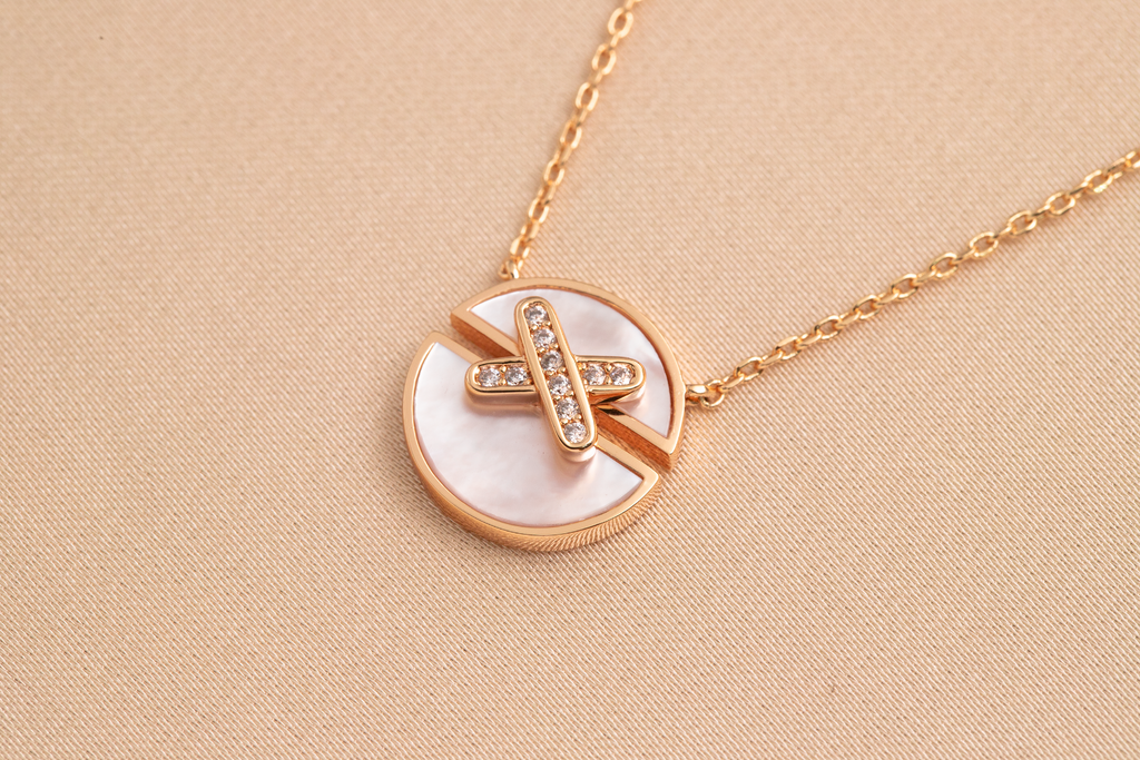 CHAUMET JEUX DE PINK GOLD DIAMOND NECKLACE