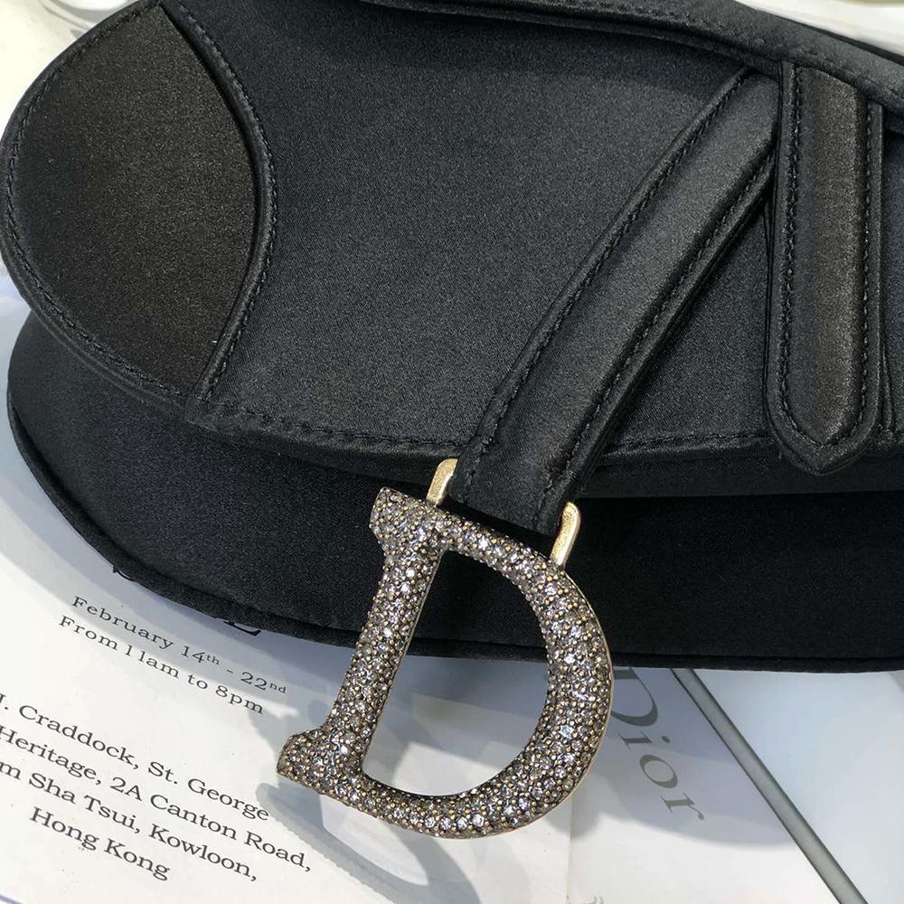 saddle-bag-4 Shoulder