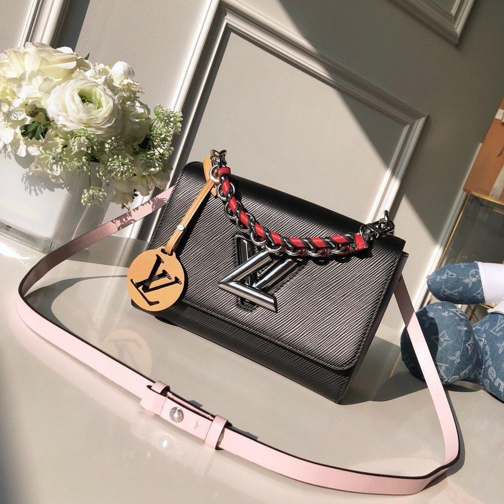 twist-mm-12 Crossbody