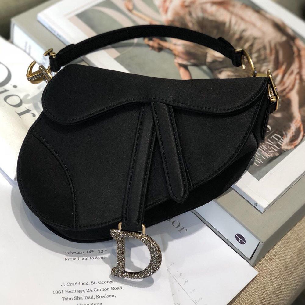 saddle-bag-4 Shoulder