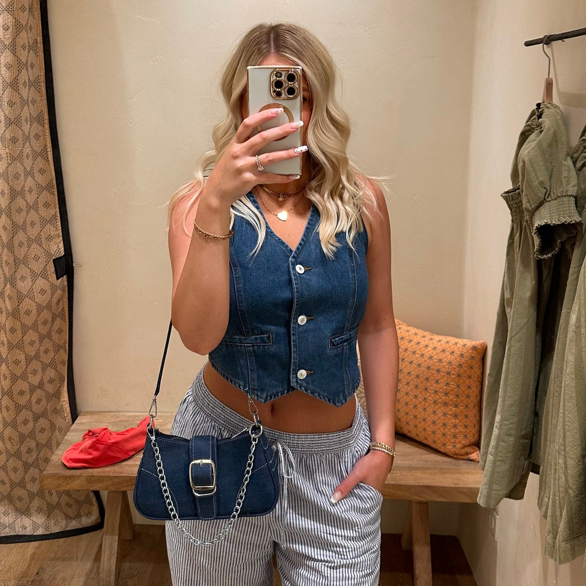 the-jean Shoulder